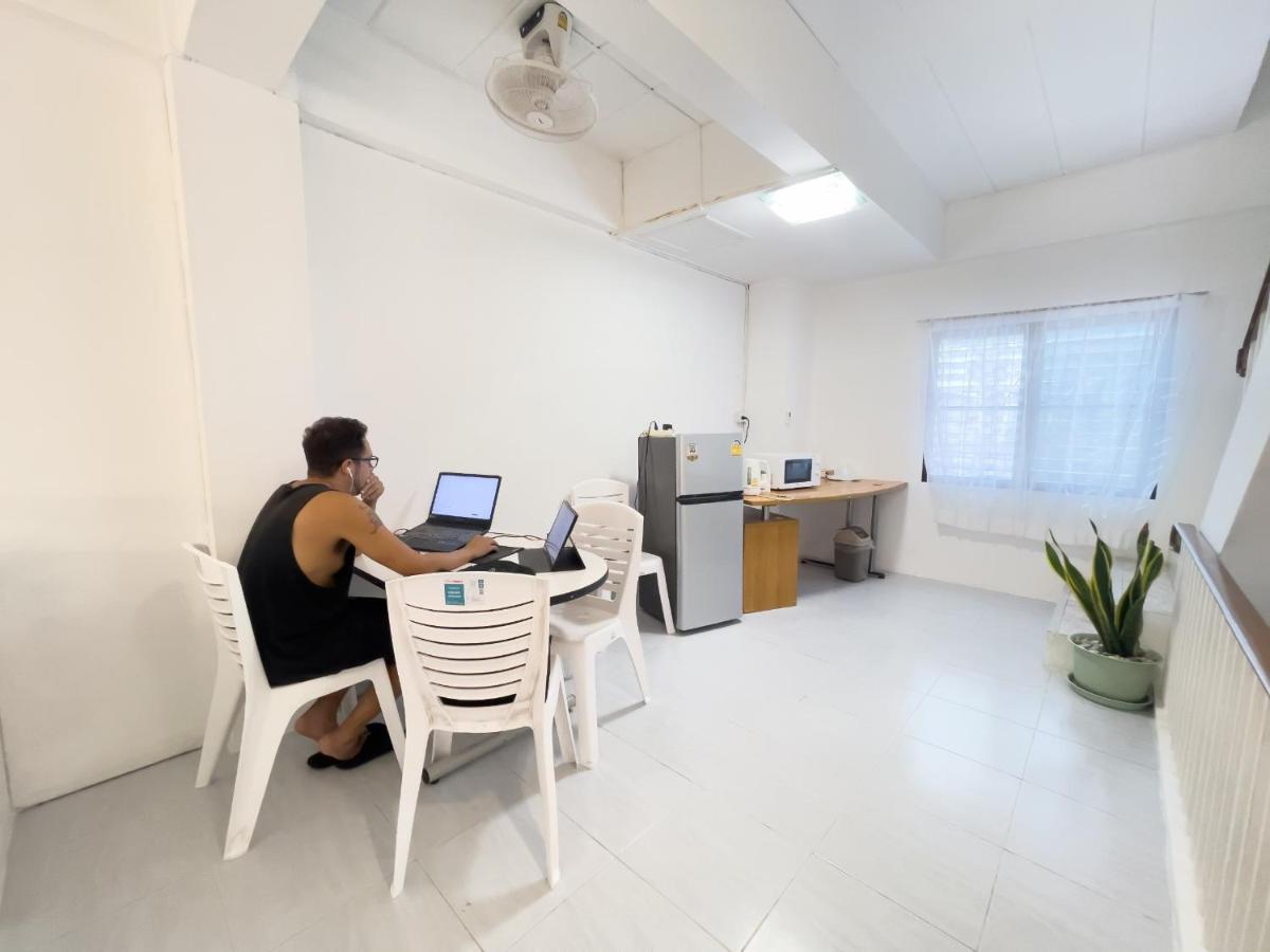 Transit Donmueang Airport Hostel بانكوك المظهر الخارجي الصورة